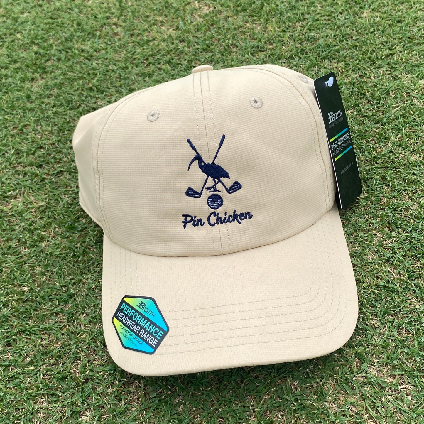 Pin chicken Form Fit Cap-Beige
